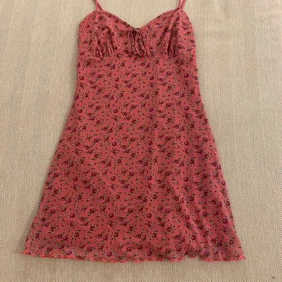 Urban Outfitters Pink mini dress, - Picture 2 of 5